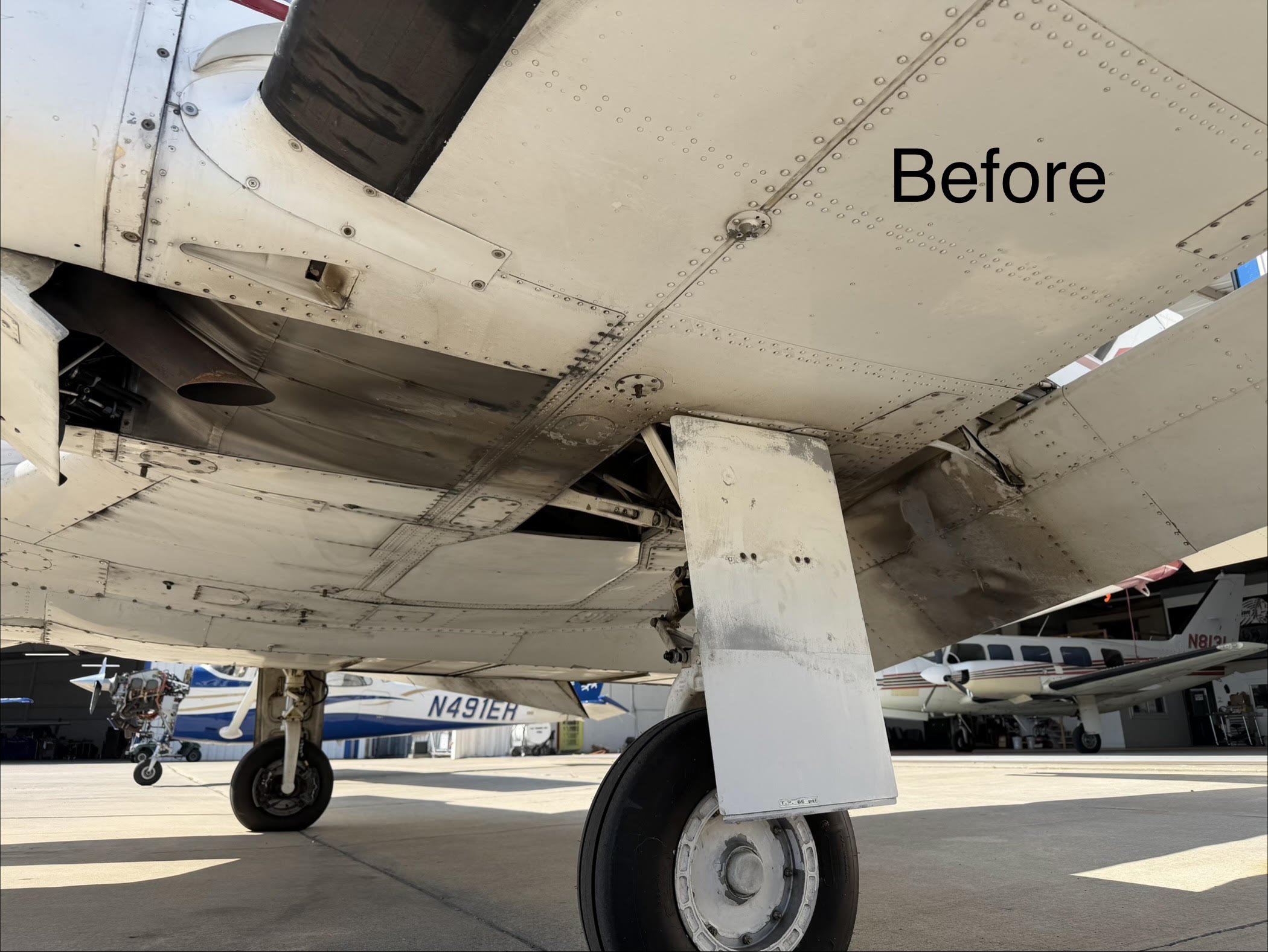 Piper Navajo heavy degrease - Before